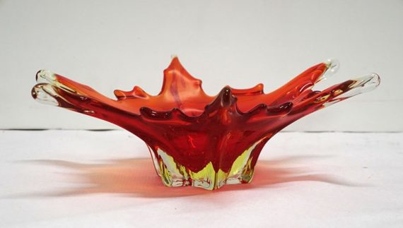 Centro de mesa de cristal de Murano rojo