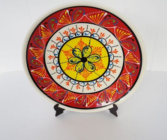 Plato de cerámica vintage con tres círculos concéntricos