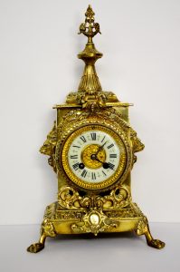 reloj de mesa antiguo de bronce